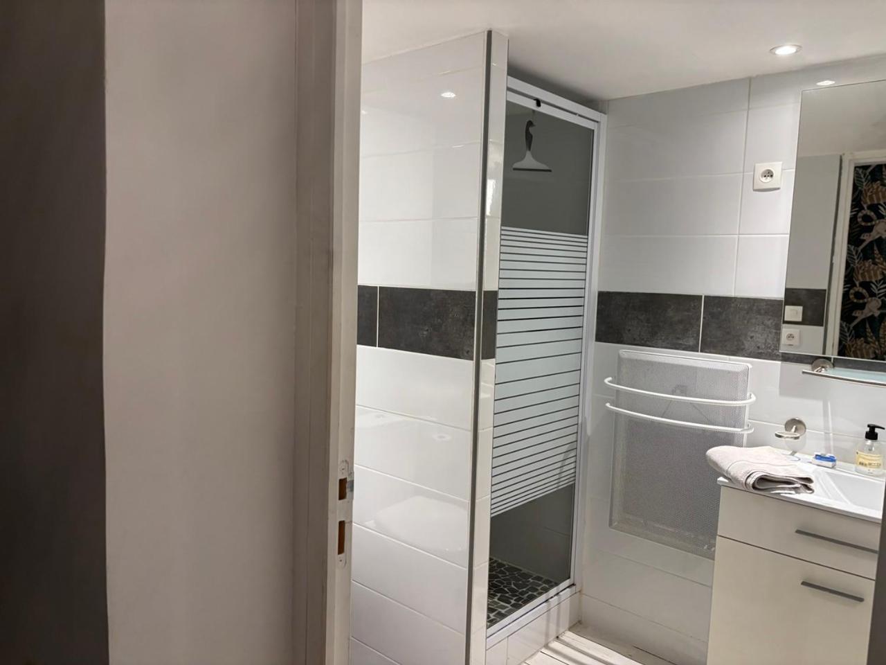 ארסשון Appartement Cosy Au Coeur De La Ville D'Ete מראה חיצוני תמונה